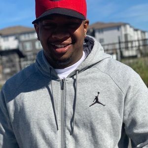 Meet your Posher, Terrell